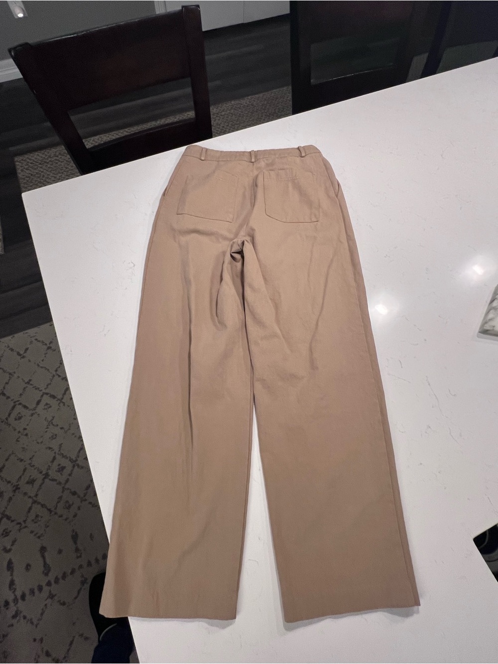 Evermore wide -Leg Pants in Tan - size Small Short